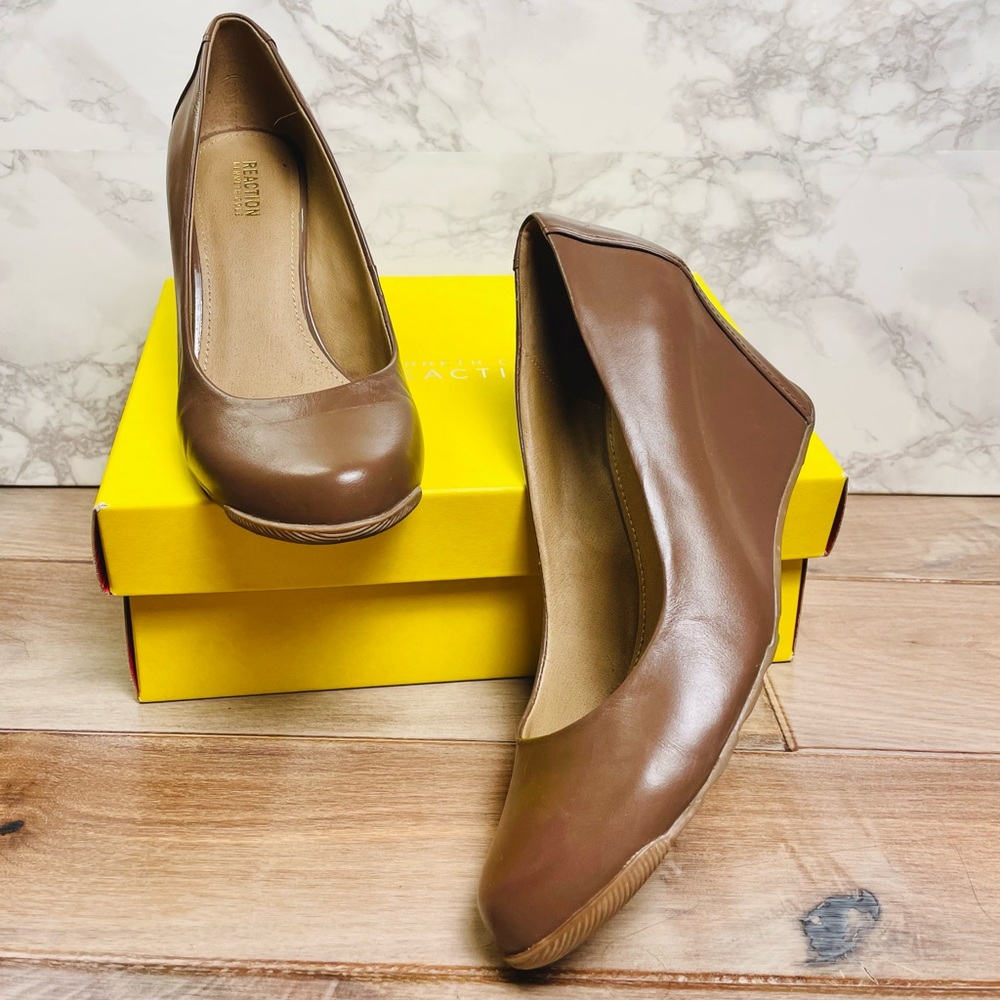 Kenneth Cole Reaction Wedges